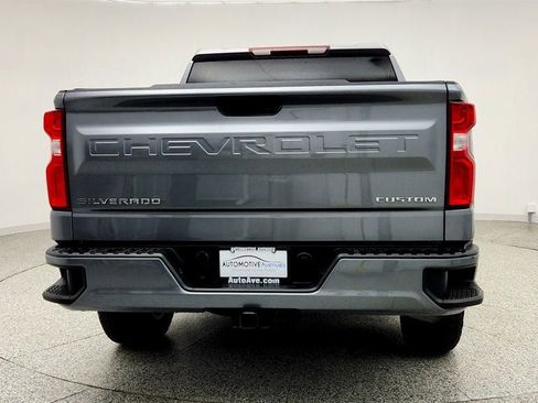 Used 2022 Chevrolet Silverado 1500 Custom w/ Safety Confidence Package image 6