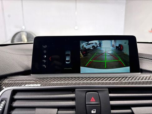 Used 2018 BMW M4 Coupe RWD image 22