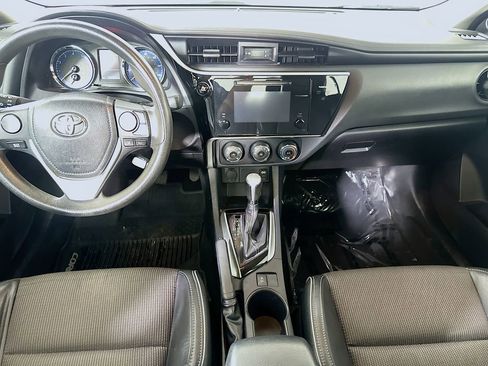 Used 2017 Toyota Corolla L FWD image 18