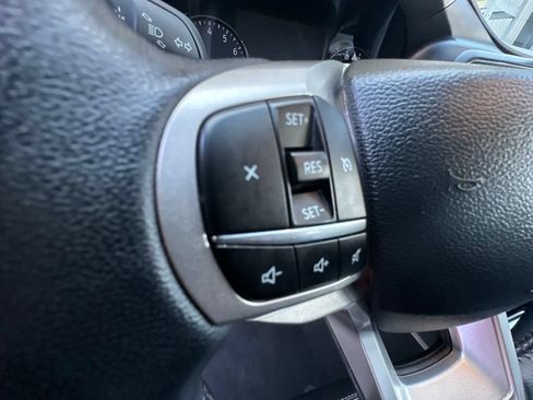 Used 2023 Ford Explorer XLT w/ Equipment Group 202A RWD image 21