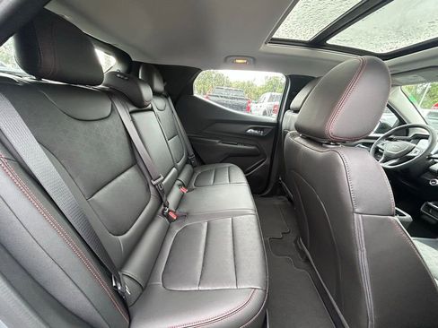 New 2027 Chevrolet Bolt RS w/ Technology Package FWD image 22