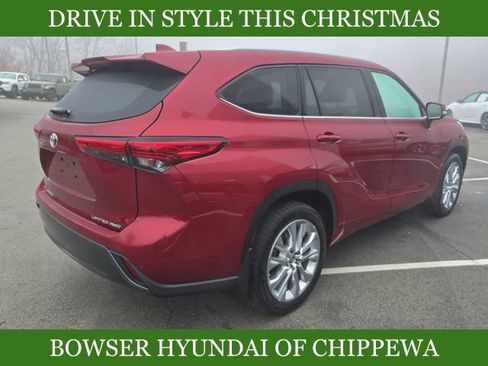 Used 2020 Toyota Highlander Limited image 5