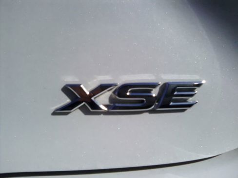 Used 2025 Toyota Camry XSE image 5