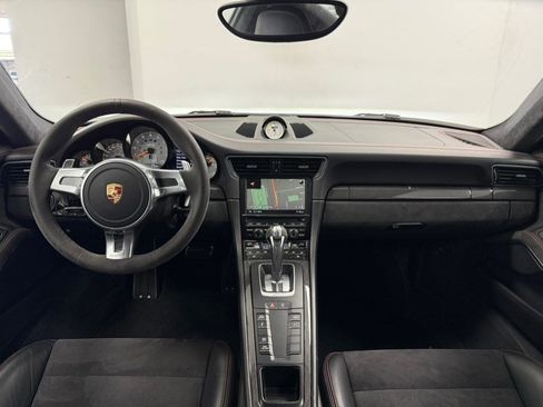 Used 2014 Porsche 911 GT3 RWD image 40