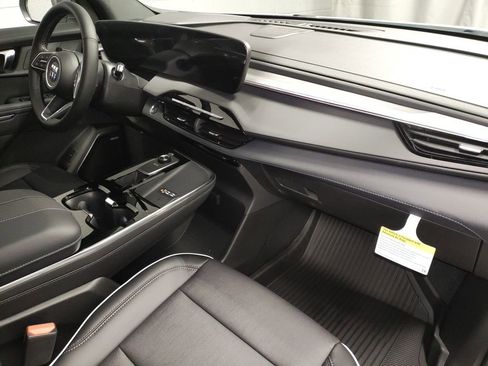 New 2026 Buick Enclave Preferred w/ LPO, Floor Liner Package image 8