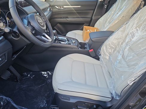 New 2025 MAZDA CX-5 AWD 2.5 S w/ Preferred Package image 18