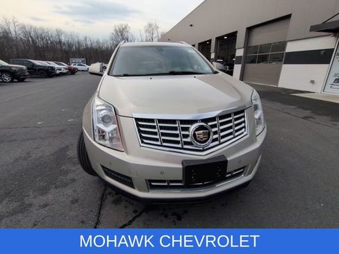 Used 2015 Cadillac SRX Luxury image 7