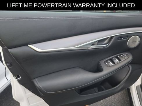 Certified 2024 INFINITI QX50 Luxe w/ Accent Package FWD image 4