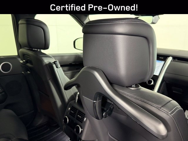 Used 2025 Land Rover Discovery S AWD/4WD image 27