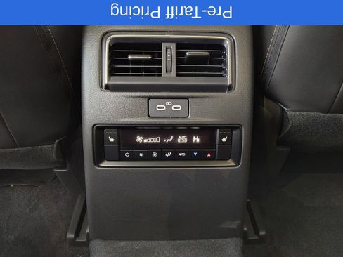 New 2025 MAZDA CX-70 Plug-In Hybrid w/ Premium Plus image 38