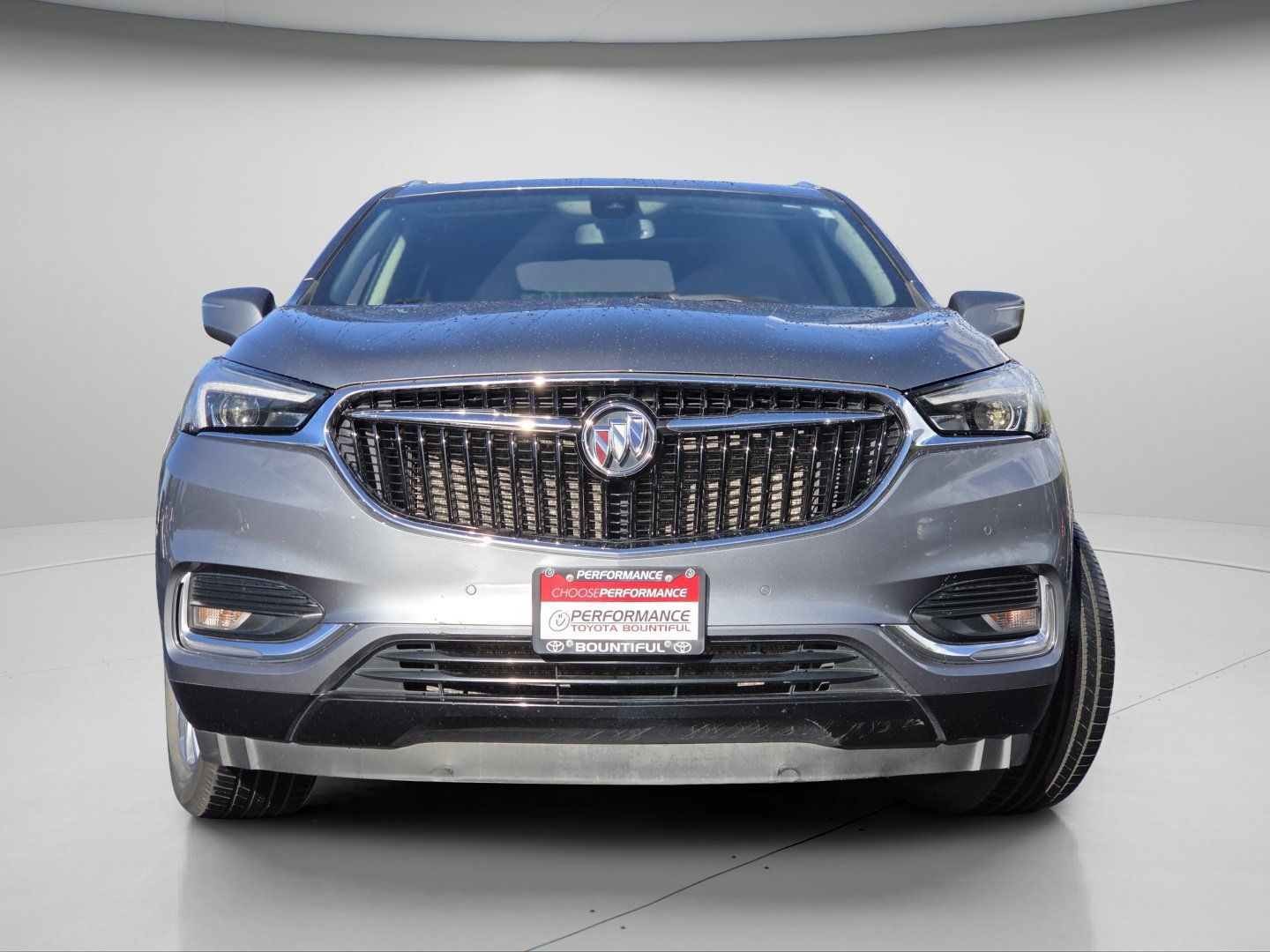 Used 2021 Buick Enclave Premium w/ Sun and Sites Package AWD/4WD image 3