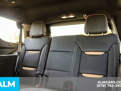 Used 2024 GMC Yukon AT4 image 18