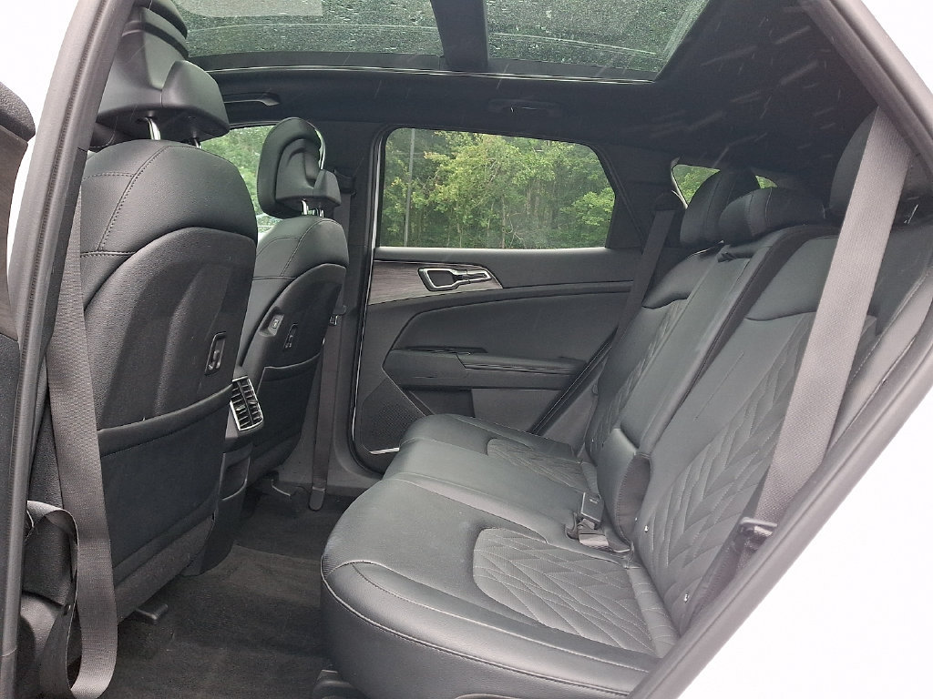Used 2024 Kia Sportage X-Line w/ X-Line Premium Package AWD/4WD image 11