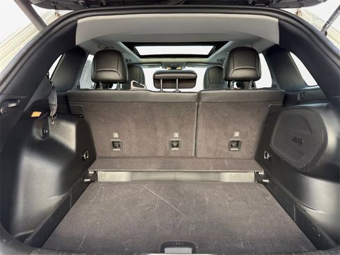 Certified 2022 Jeep Cherokee Limited image 18