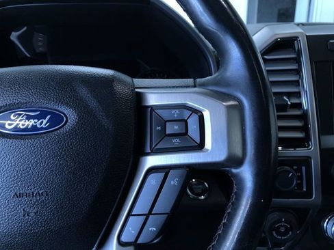 Used 2019 Ford F150 Platinum w/ Equipment Group 701A Luxury image 21