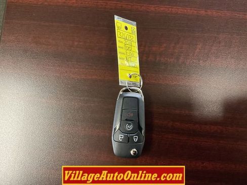 Used 2018 Ford F150 XLT w/ Equipment Group 302A Luxury image 43