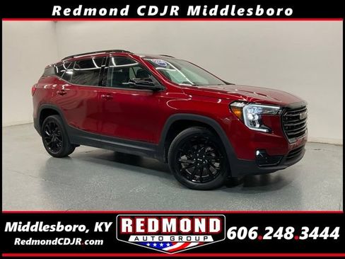 Used 2024 GMC Terrain SLT w/ Elevation Edition AWD/4WD image 1