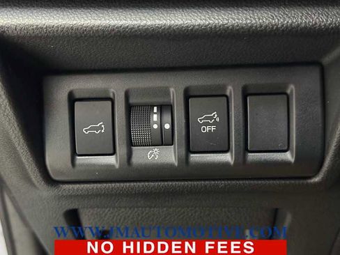 Used 2023 Subaru Outback Limited image 36