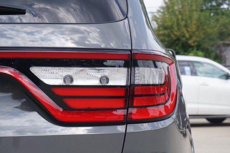 Used 2023 Dodge Durango SRT AWD/4WD image 19