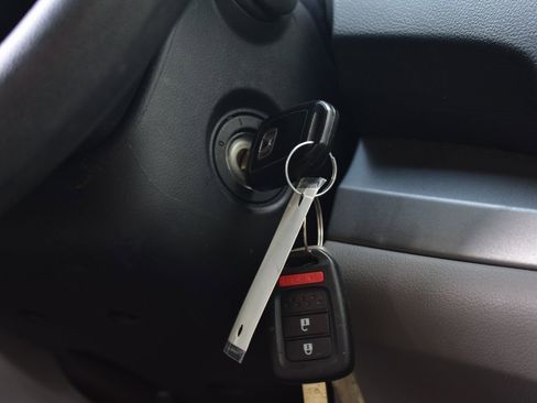 Used 2014 Honda CR-V LX image 30