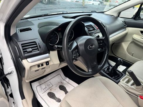 Used 2013 Subaru Crosstrek 2.0i Premium AWD/4WD image 19