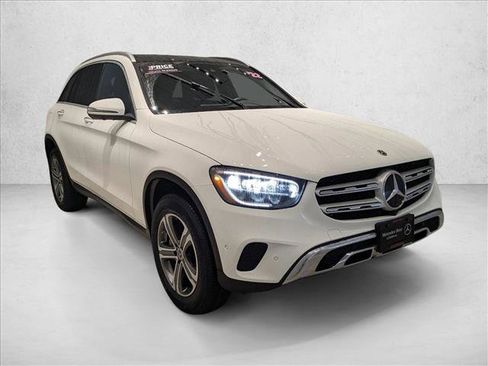 Certified 2022 Mercedes-Benz GLC 300 4MATIC image 3