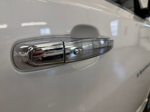 Used 2020 Chevrolet Traverse High Country w/ LPO, Floor Liner Package image 17