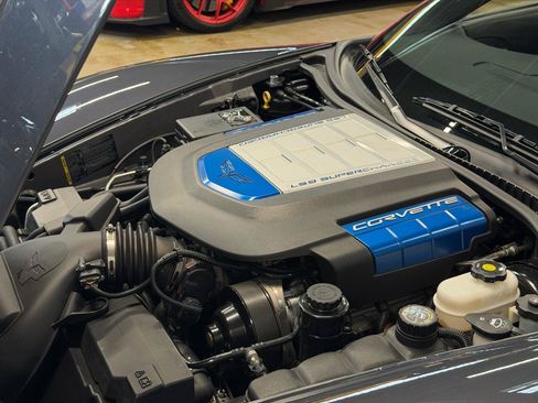 Used 2009 Chevrolet Corvette ZR1 w/ Preferred Equipment Group RWD image 25