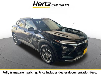 Used 2025 Chevrolet Trax LT