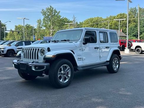 Used 2020 Jeep Wrangler Unlimited Sahara AWD/4WD image 23