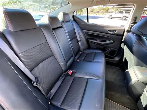 Used 2024 Nissan Altima 2.5 SR image 19