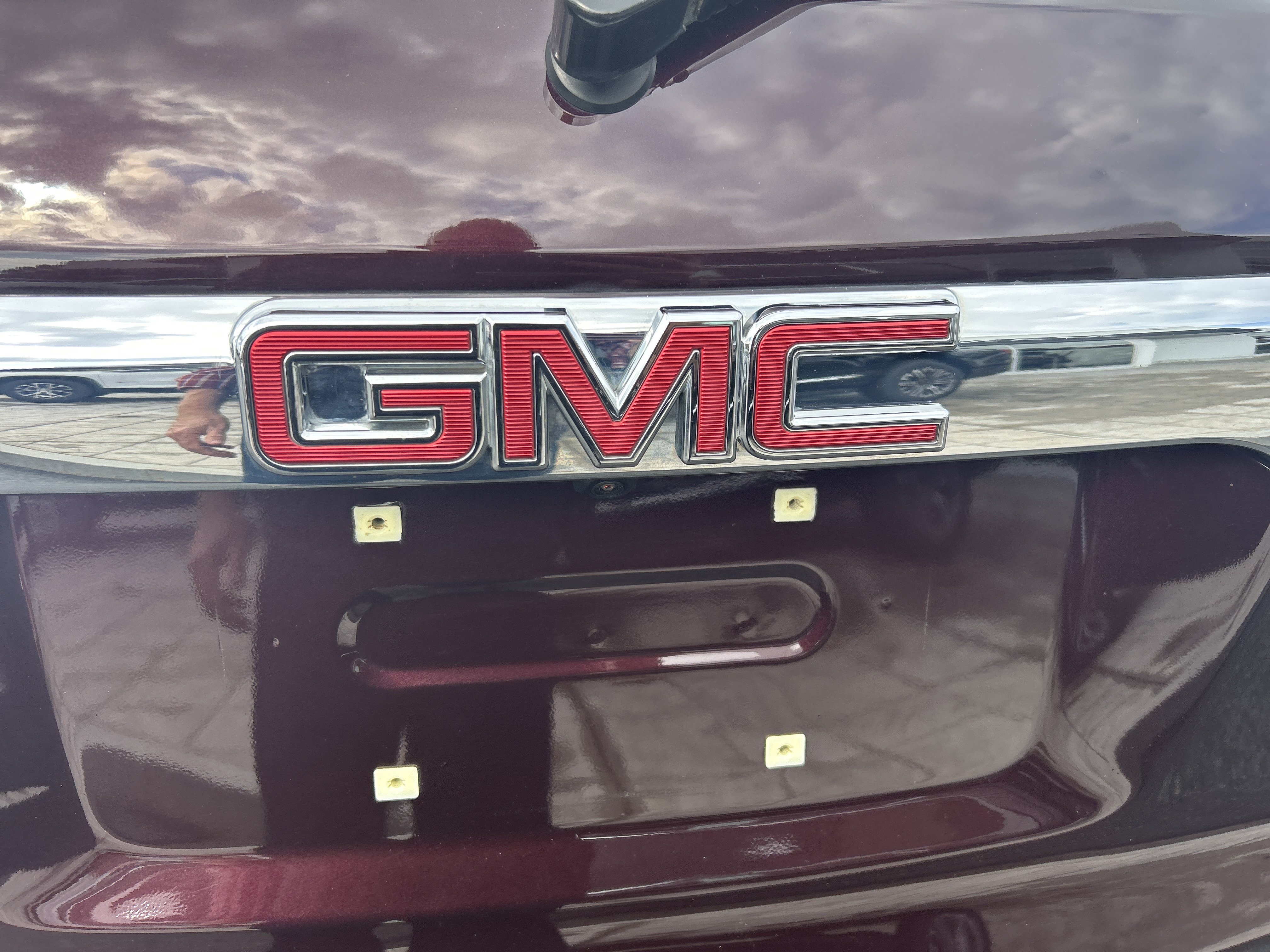 Used 2018 GMC Acadia SLE w/ Driver Alert Package I AWD/4WD image 9