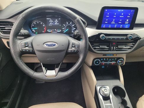 Used 2020 Ford Escape SEL image 22