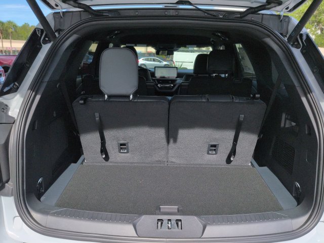New 2026 Ford Explorer ST-Line w/ ST-Line Street Pack RWD image 14