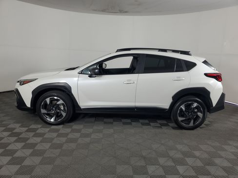 Used 2025 Subaru Crosstrek 2.5i Limited w/ Crosstrek Mirror Package image 7