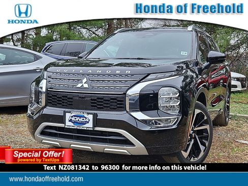 Used 2022 Mitsubishi Outlander SEL image 1