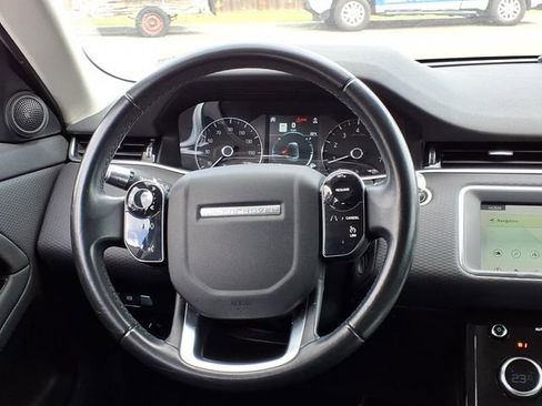 Used 2020 Land Rover Range Rover Evoque S image 11
