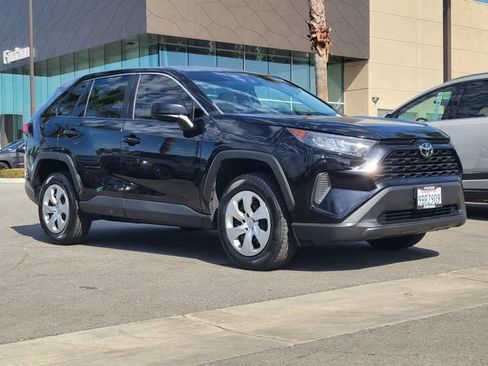 Used 2022 Toyota RAV4 LE AWD/4WD image 35
