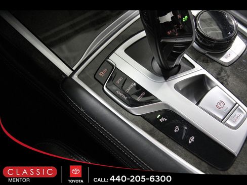 Used 2021 BMW 750i xDrive 750i xDrive w/ Executive Package image 16