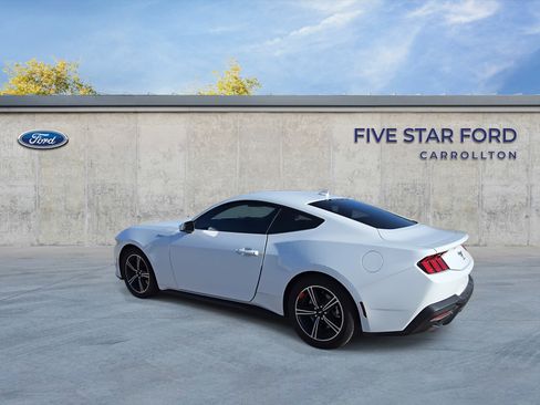 Certified 2024 Ford Mustang Coupe image 7