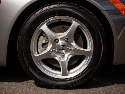 Used 2001 Honda S2000 image 31