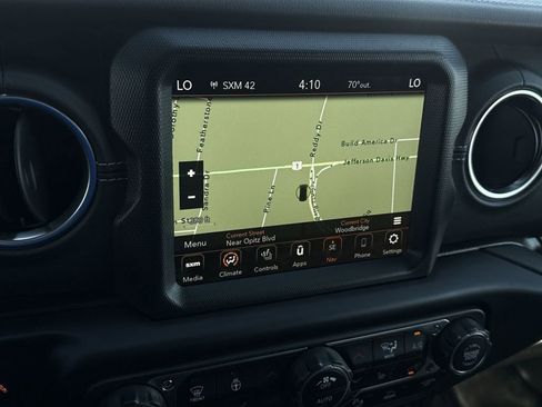 Used 2022 Jeep Wrangler Unlimited Sahara w/ Cold Weather Group AWD/4WD image 20