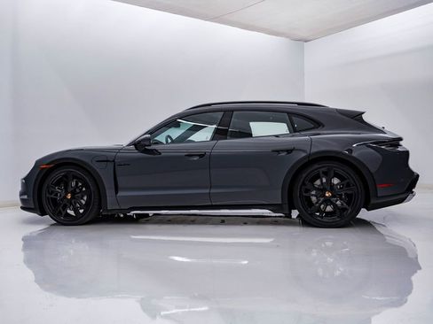 New 2026 Porsche Taycan 4 Cross Turismo AWD/4WD image 2