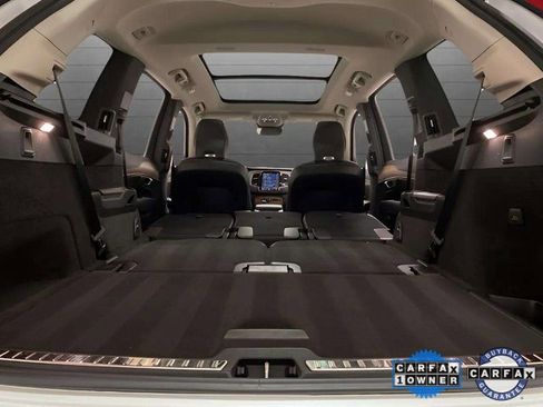 Used 2025 Volvo XC90 B6 Plus image 92