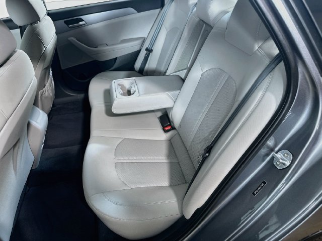 Used 2019 Hyundai Sonata ECO FWD image 13
