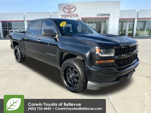 Used 2018 Chevrolet Silverado 1500 Custom w/ Custom Value Package AWD/4WD image 1