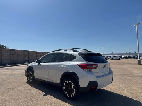 Used 2023 Subaru Crosstrek 2.5i Limited AWD/4WD image 14
