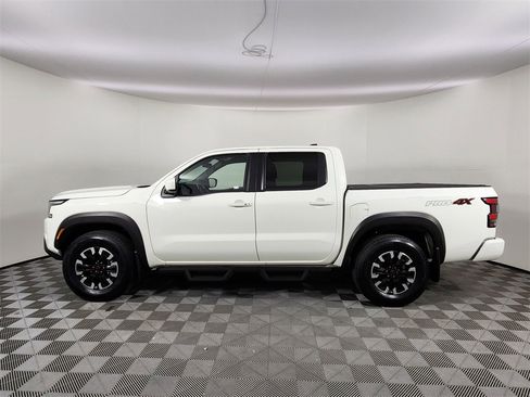 Used 2023 Nissan Frontier PRO-4X w/ Tow Package image 2