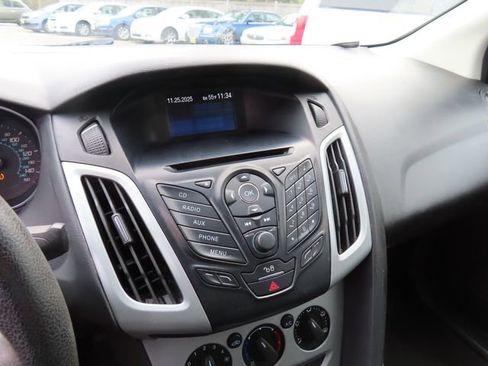 Used 2012 Ford Focus SE image 23