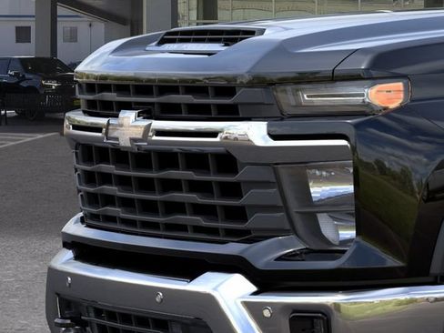 New 2026 Chevrolet Silverado 2500 LT w/ Texas Edition AWD/4WD image 13